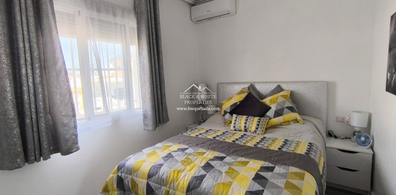 Resale - Semi - Detached Villa - Ciudad Quesada