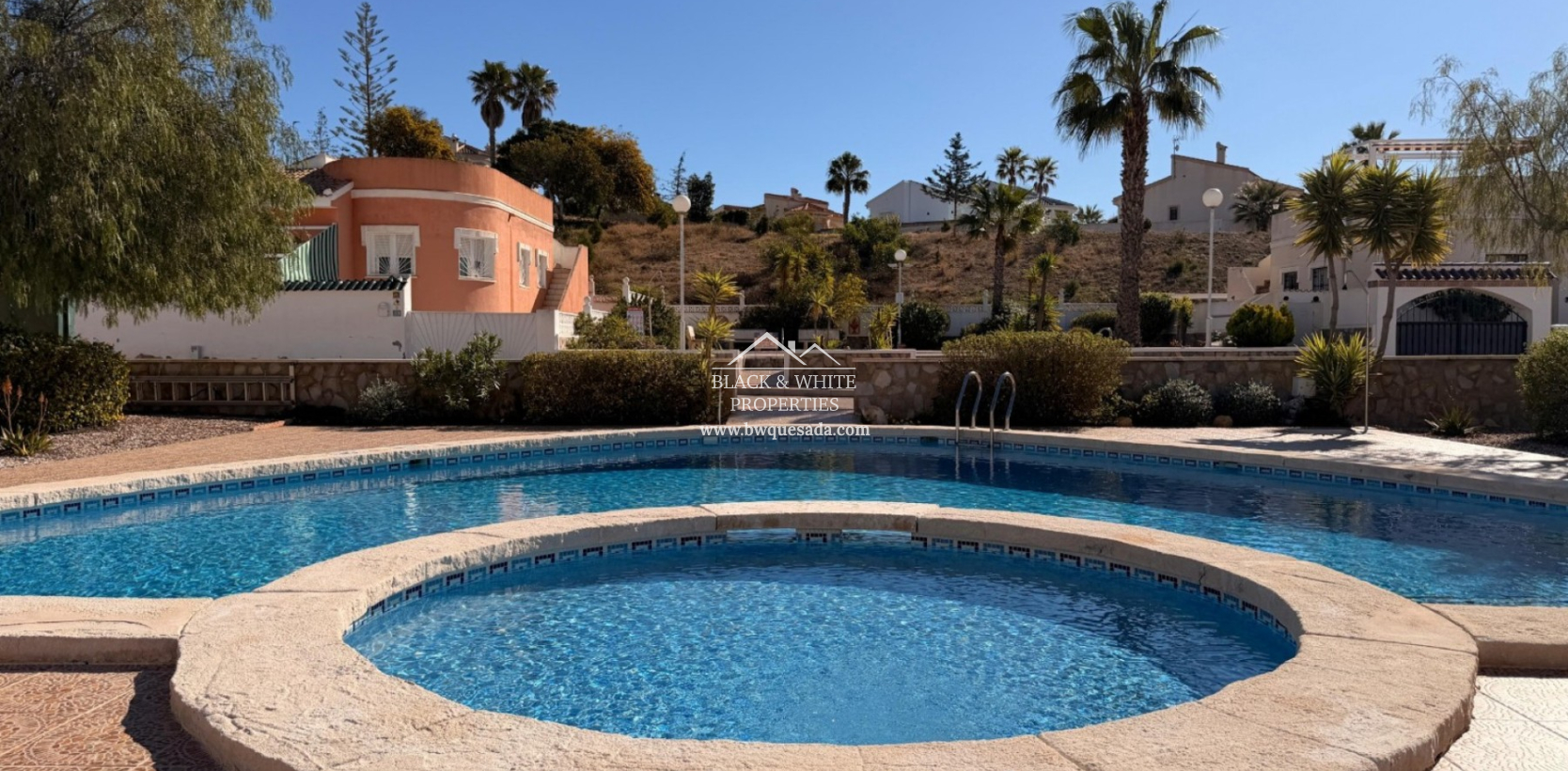 Resale - Semi - Detached Villa - Ciudad Quesada