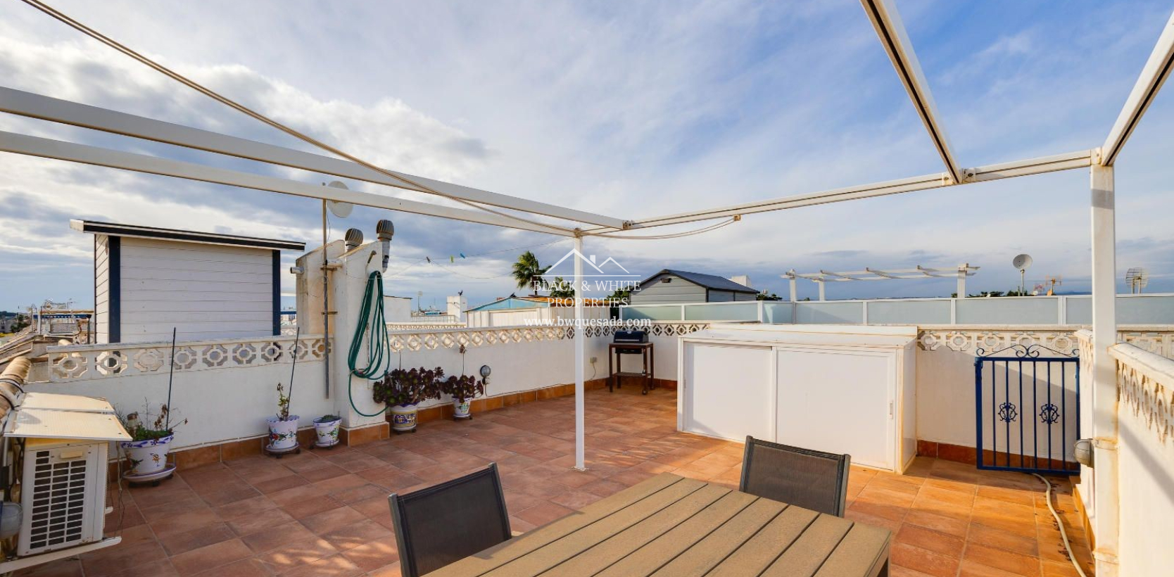 Resale - Top floor - Torrevieja