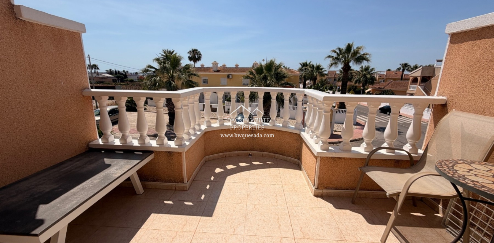 Resale - Townhouse - Ciudad Quesada - Doña Pena