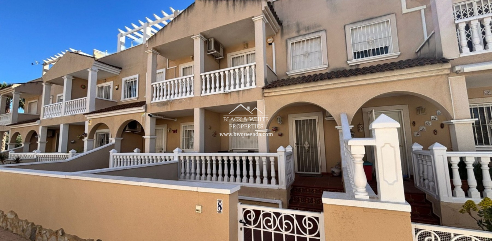 Resale - Townhouse - Ciudad Quesada - Doña Pepa