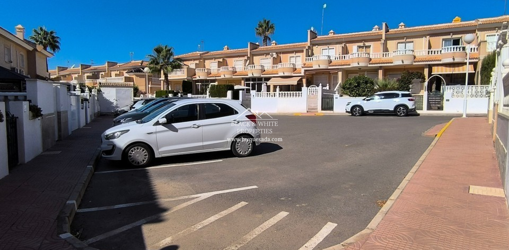 Resale - Townhouse - Ciudad Quesada - Doña Pepa 