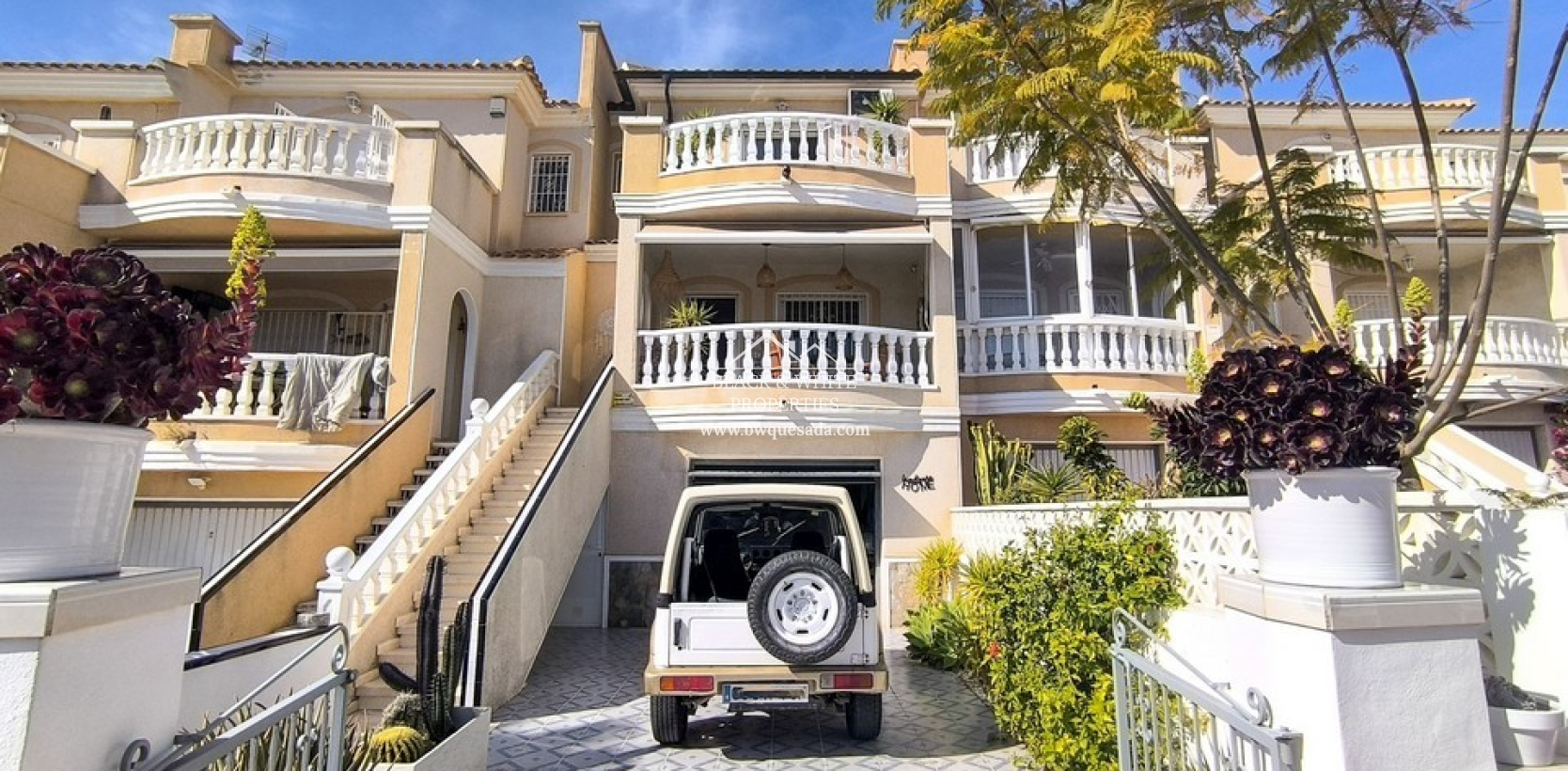 Resale - Townhouse - Ciudad Quesada - La Fiesta