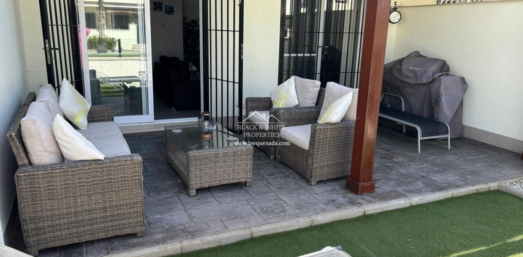 Resale - Townhouse - Ciudad Quesada