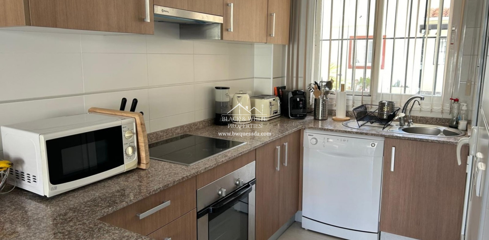 Resale - Townhouse - Ciudad Quesada