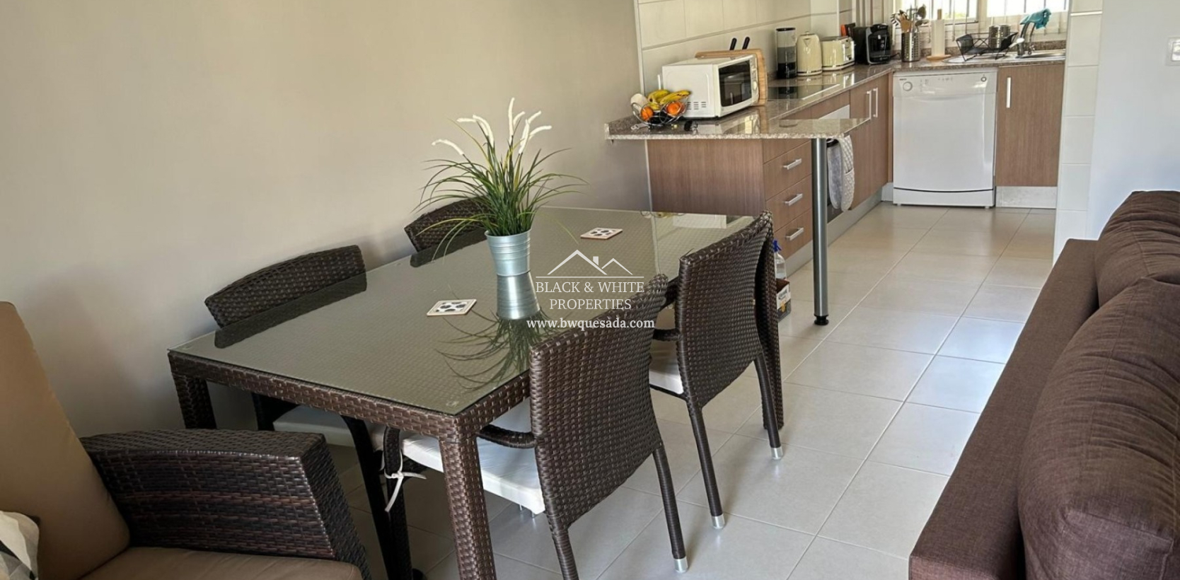 Resale - Townhouse - Ciudad Quesada