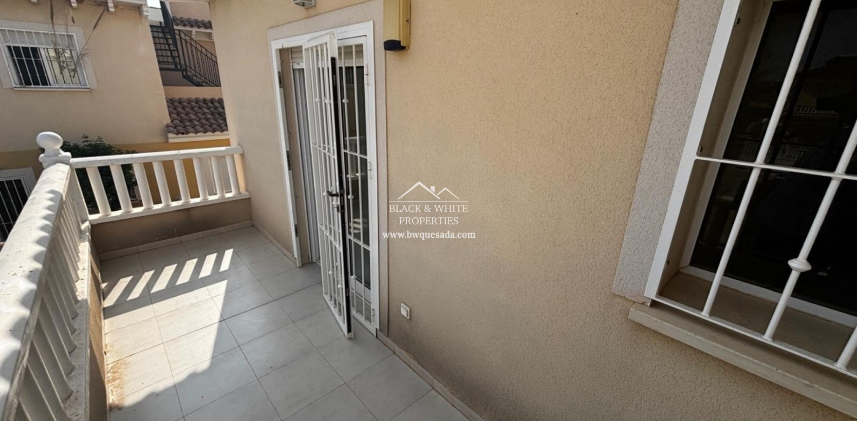 Resale - Townhouse - Ciudad Quesada