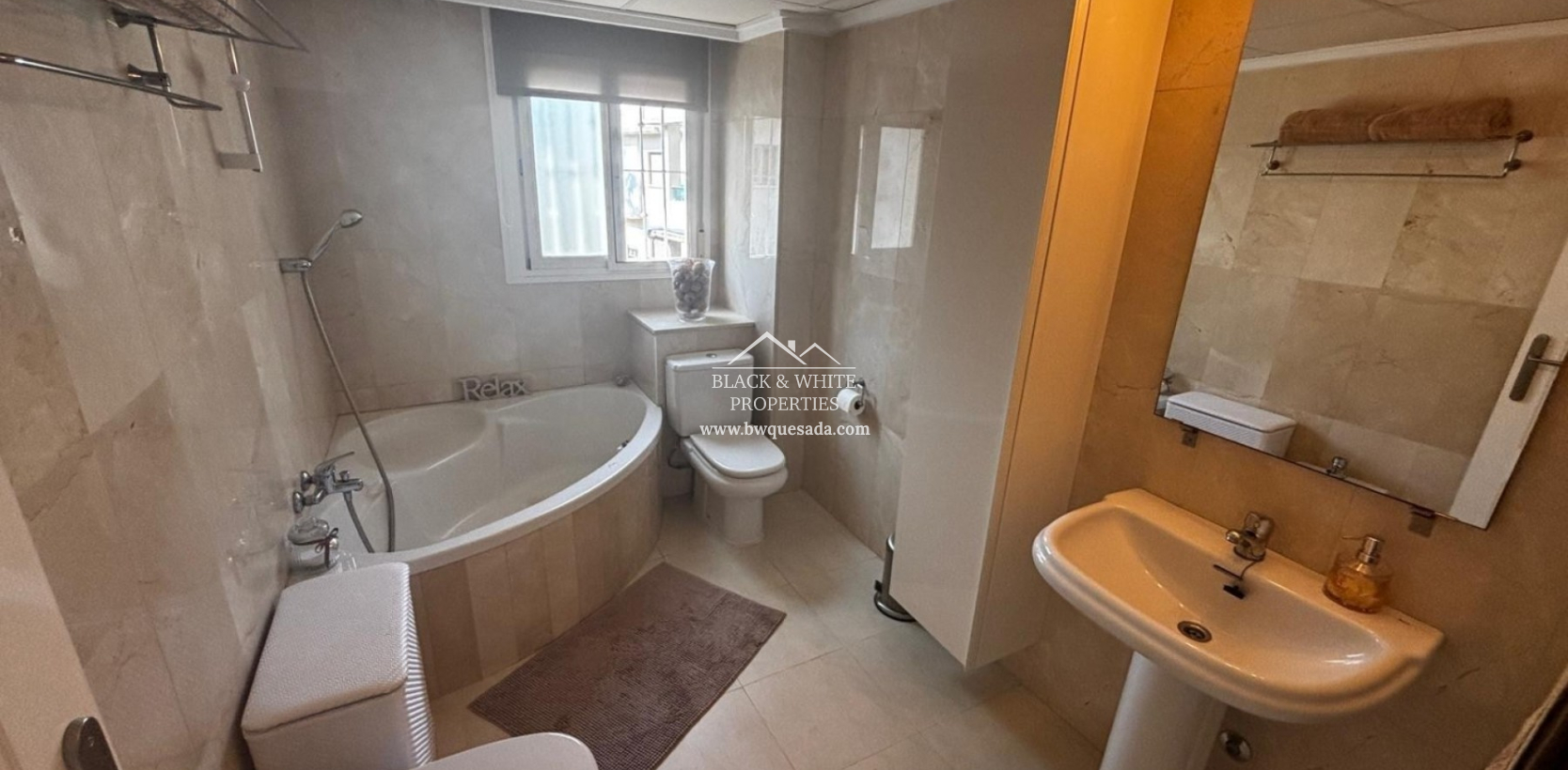 Resale - Townhouse - Ciudad Quesada