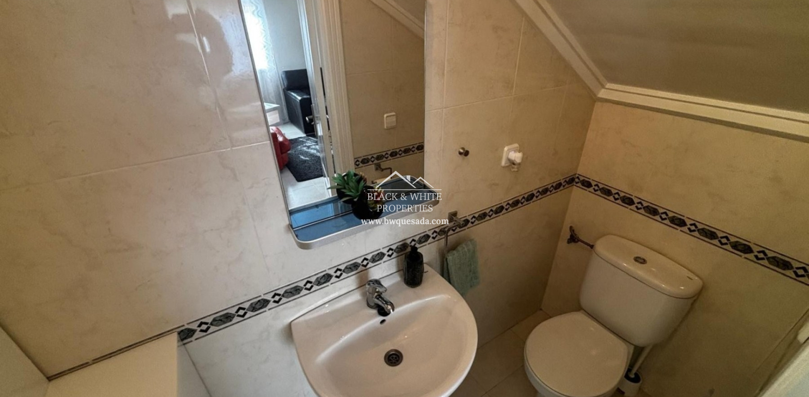 Resale - Townhouse - Ciudad Quesada