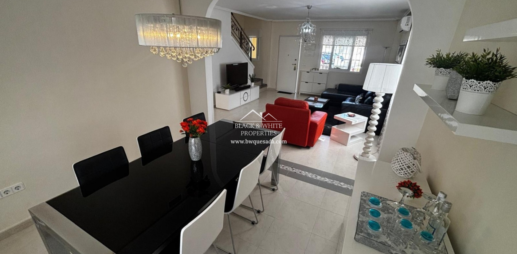 Resale - Townhouse - Ciudad Quesada