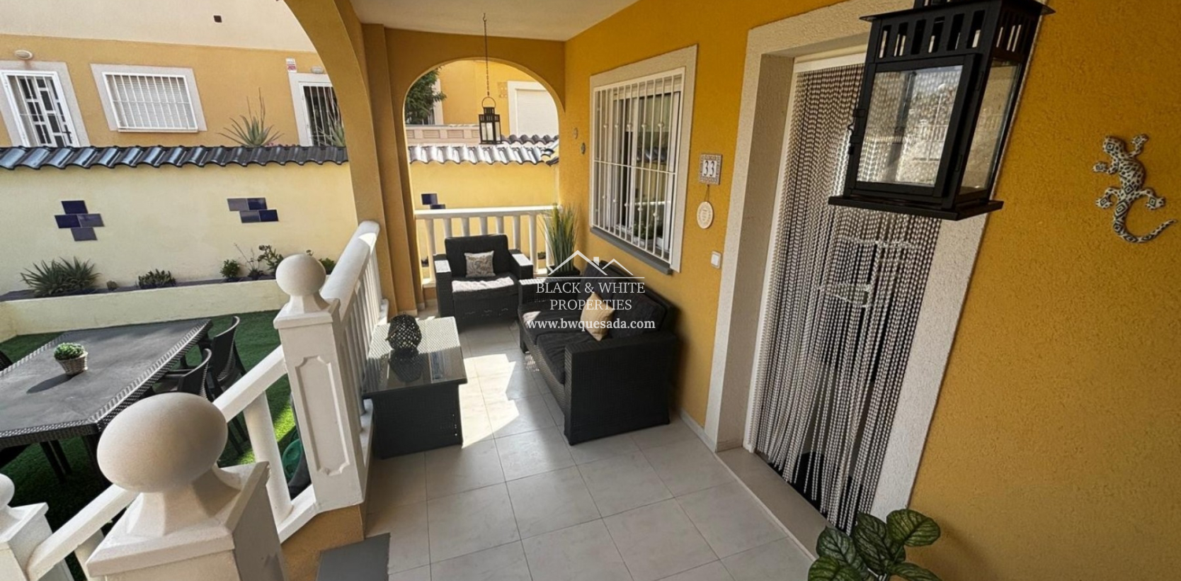 Resale - Townhouse - Ciudad Quesada