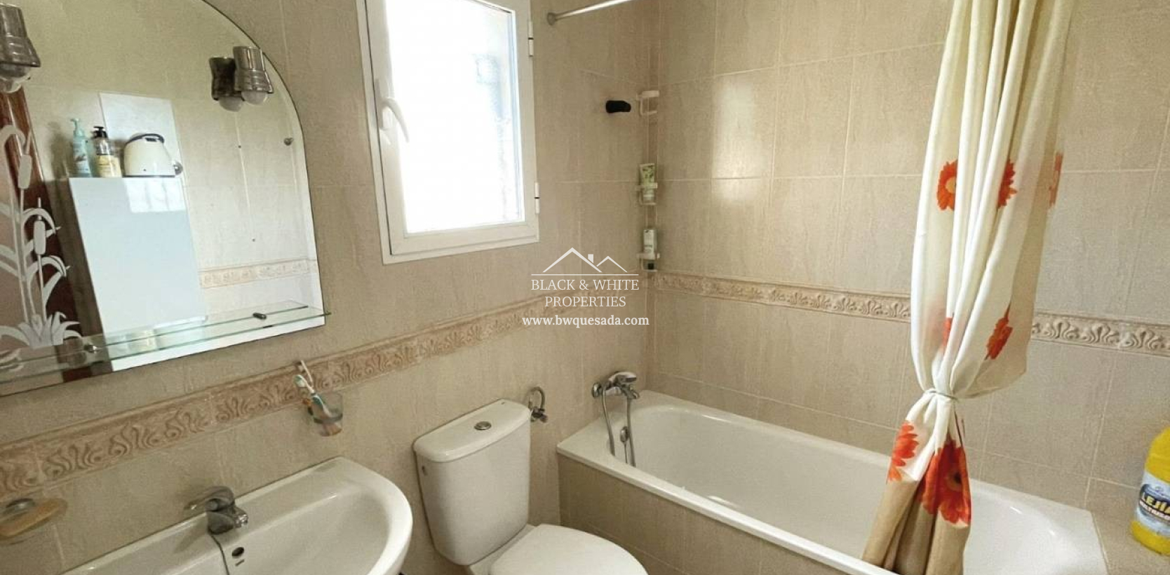 Resale - Townhouse - Ciudad Quesada