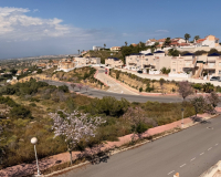 Resale - Townhouse - Ciudad Quesada