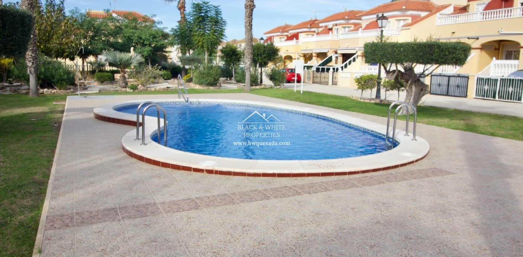 Resale - Townhouse - Lo Crispin