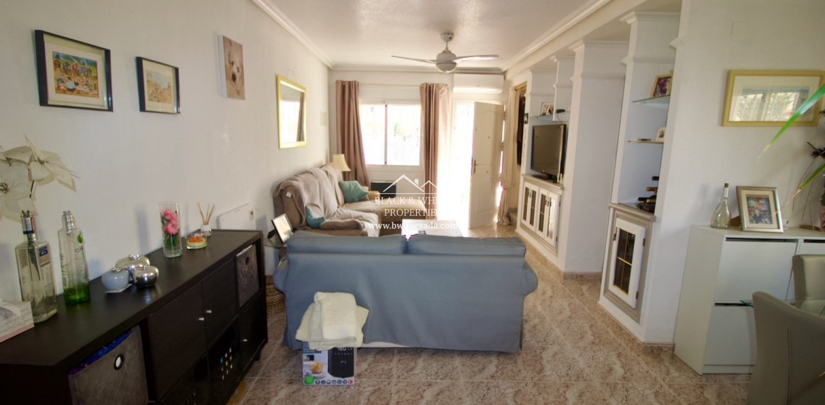 Resale - Townhouse - Lo Crispin