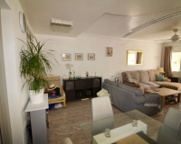 Resale - Townhouse - Lo Crispin