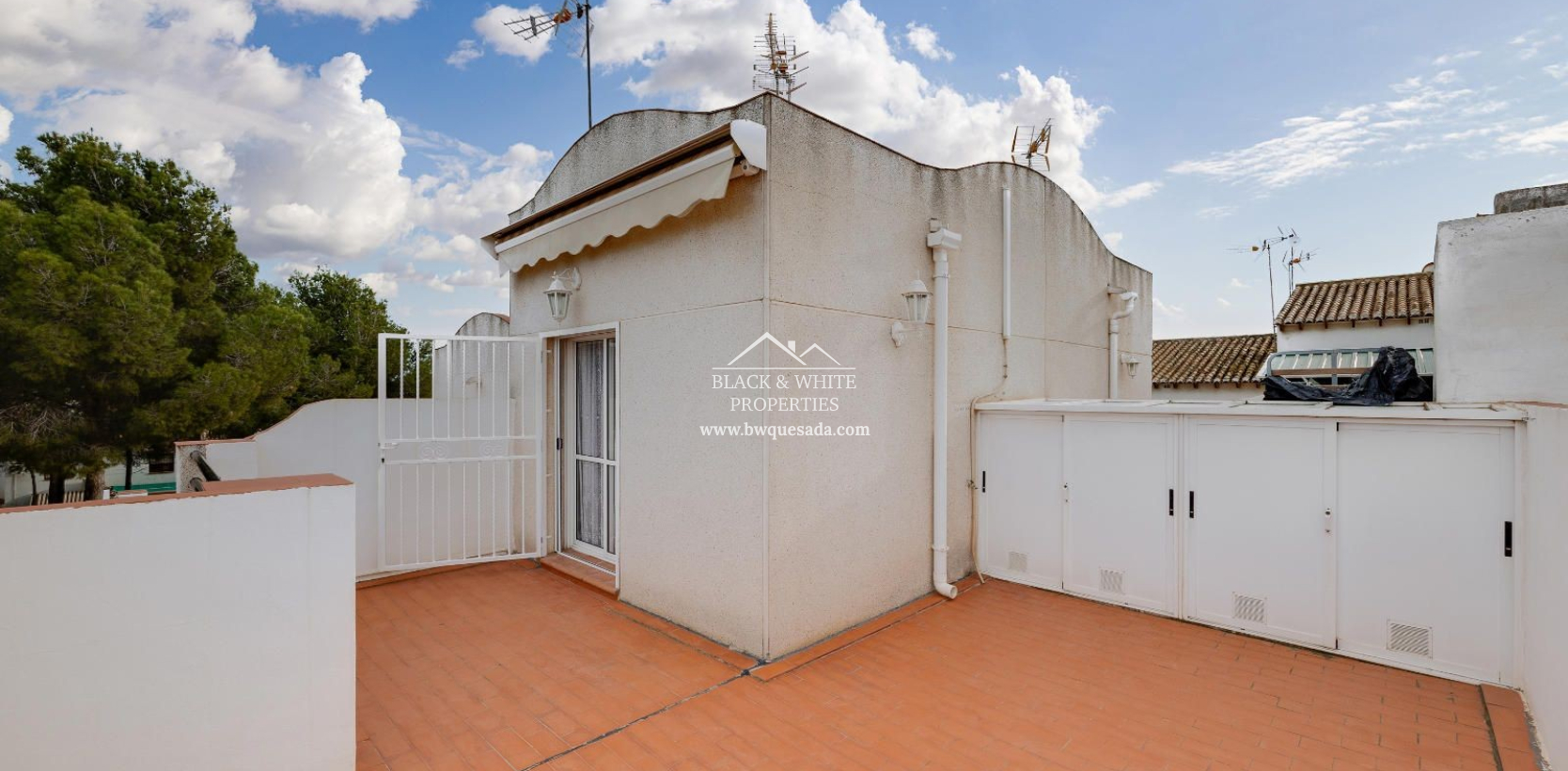 Resale - Townhouse - Torrevieja - Los balcones