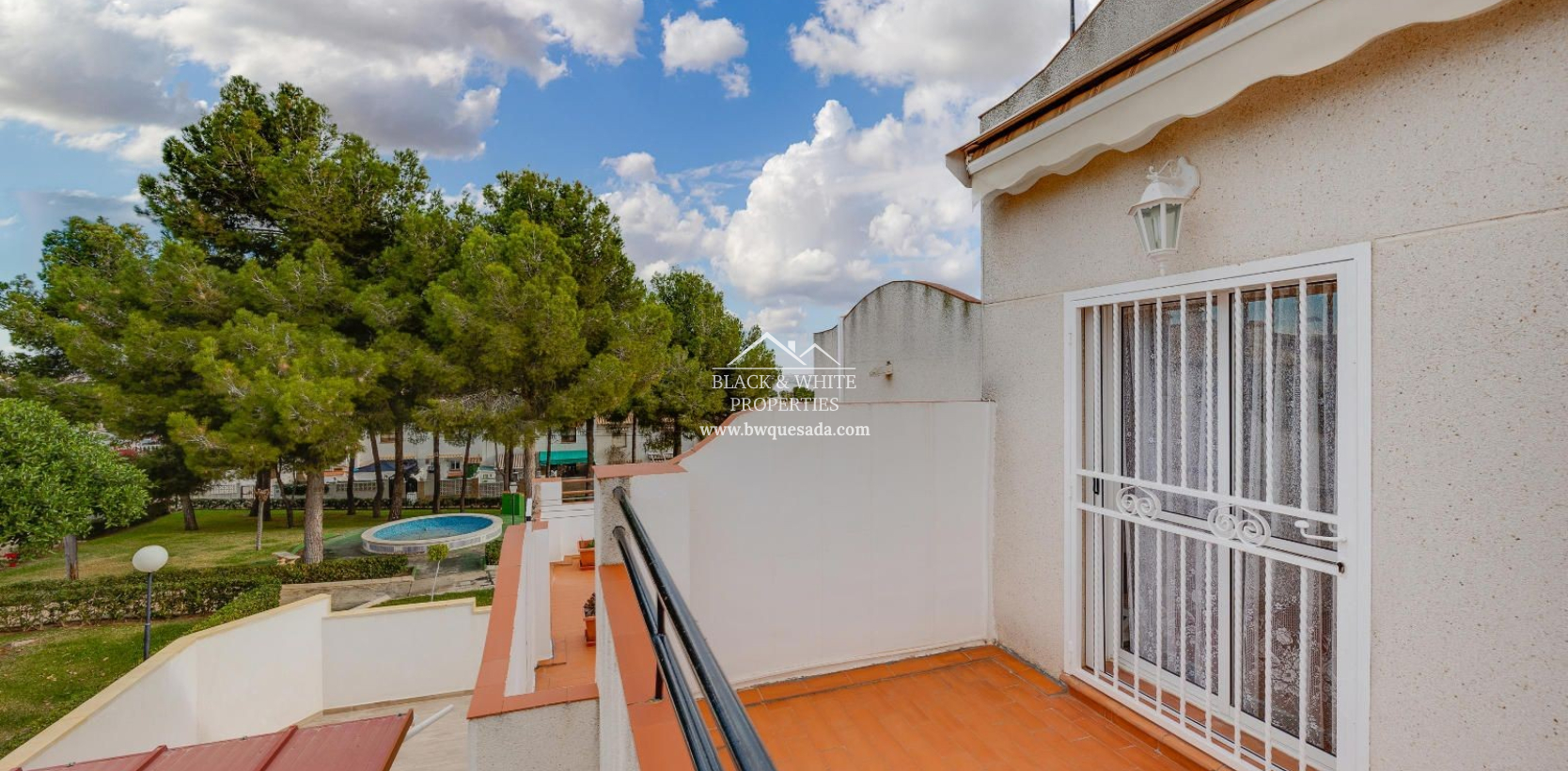 Resale - Townhouse - Torrevieja - Los balcones