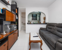 Resale - Townhouse - Torrevieja - Los balcones