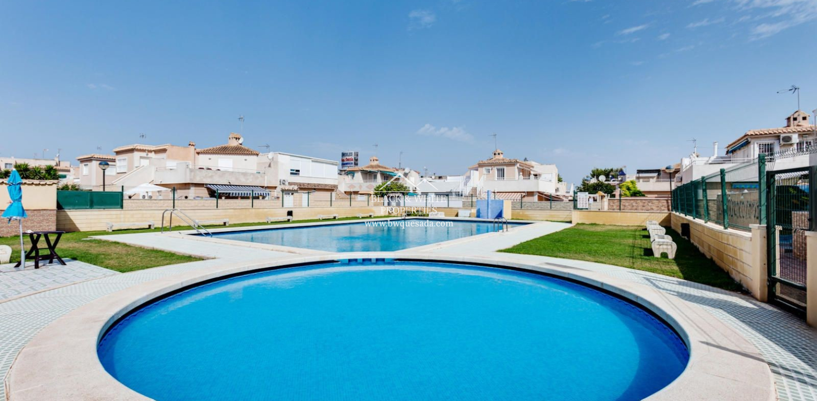 Resale - Townhouse - Torrevieja