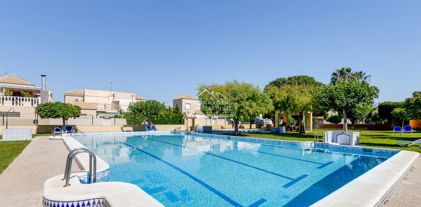 Resale - Townhouse - Torrevieja