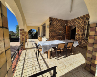 Resale - Villa - Albatera