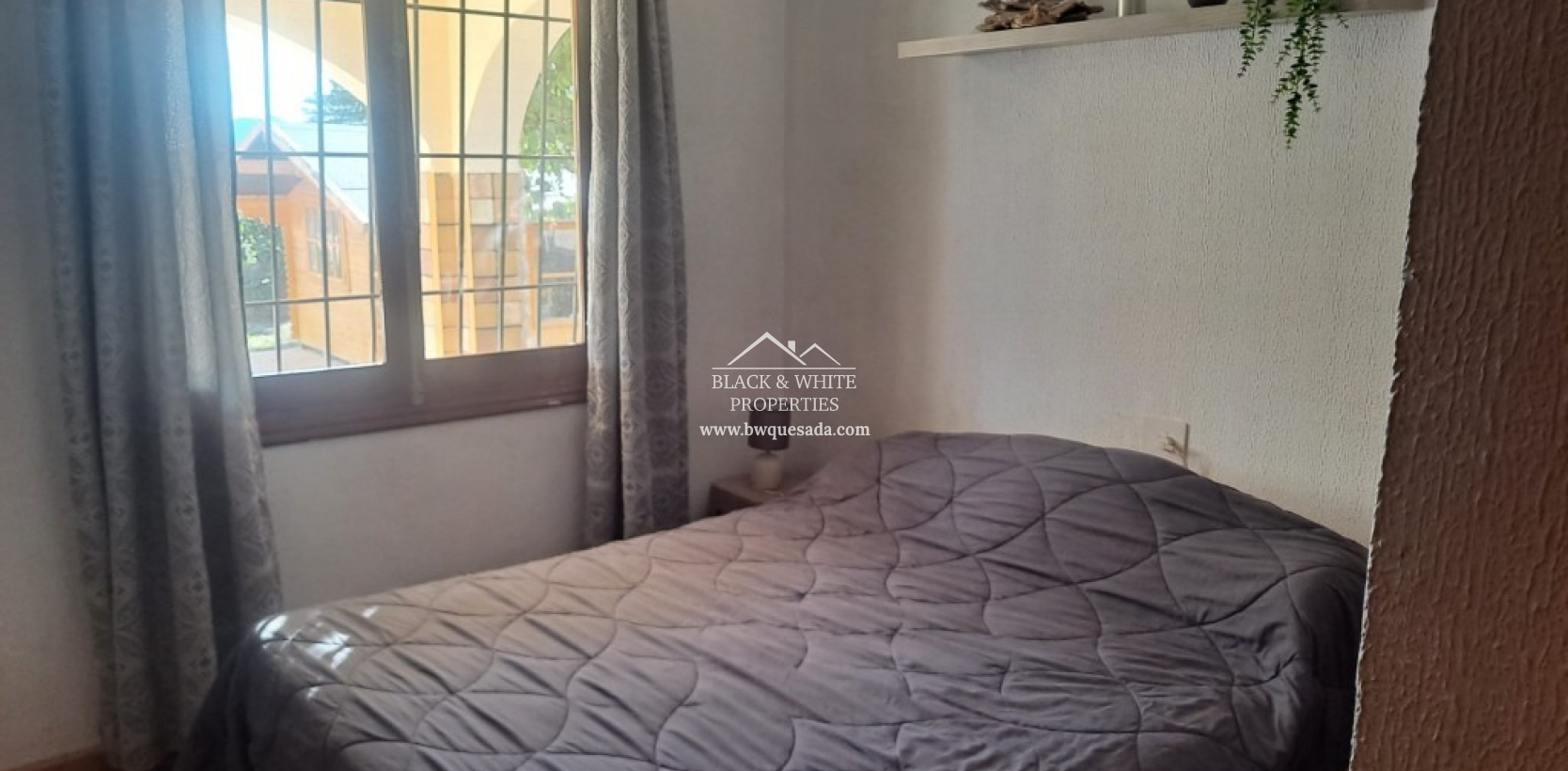 Resale - Villa - Albatera