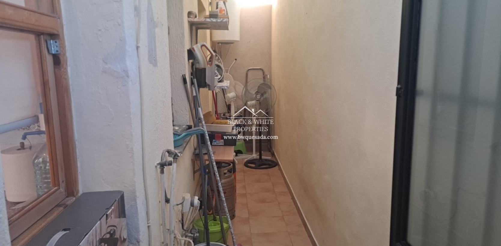 Resale - Villa - Albatera