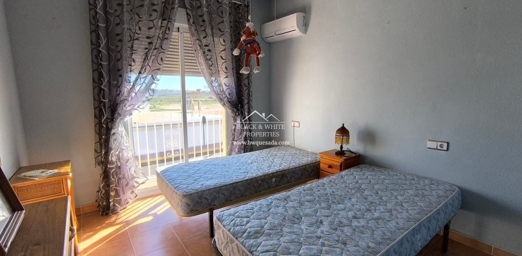 Resale - Villa - Algorfa - Montebello 