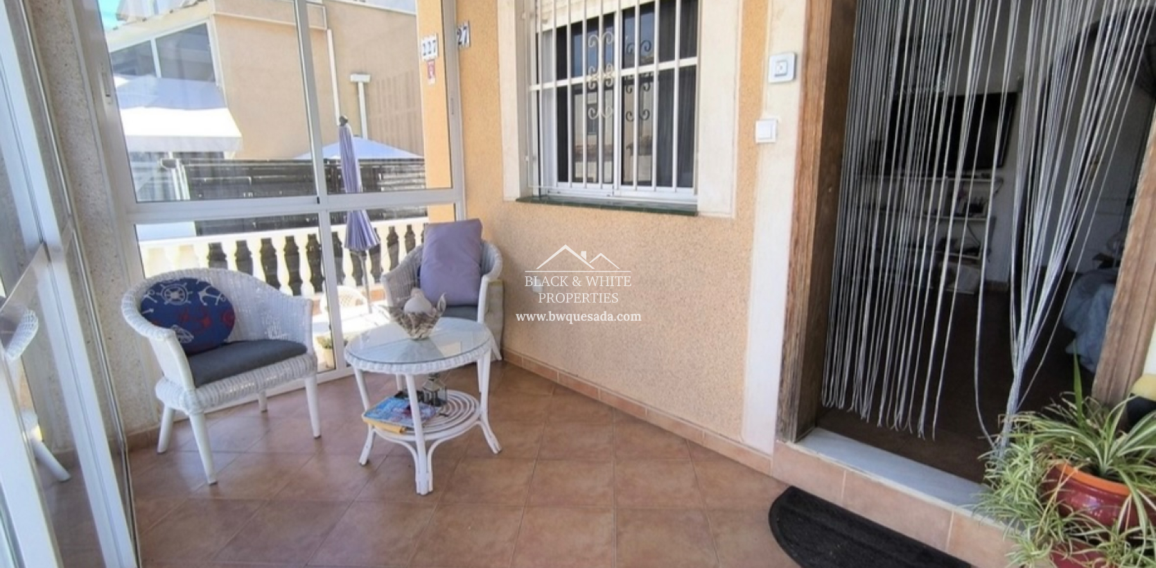 Resale - Villa - Algorfa - Montebello 