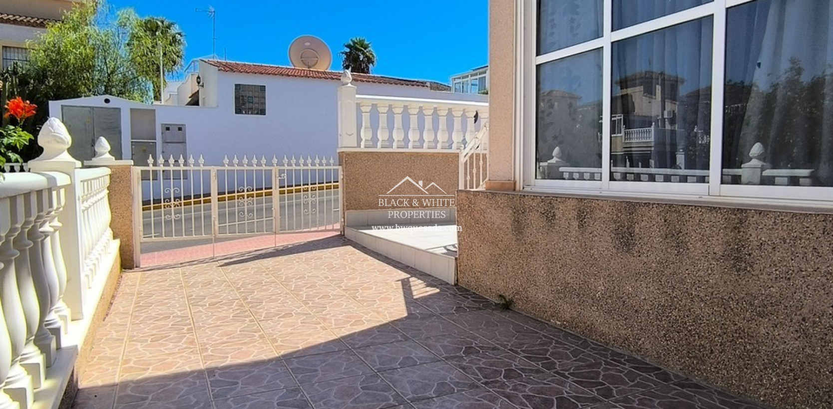 Resale - Villa - Algorfa - Montebello 