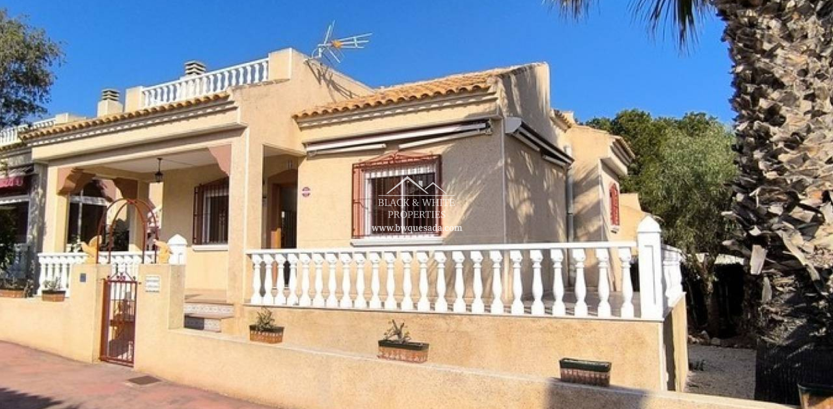 Resale - Villa - Algorfa - Montemar