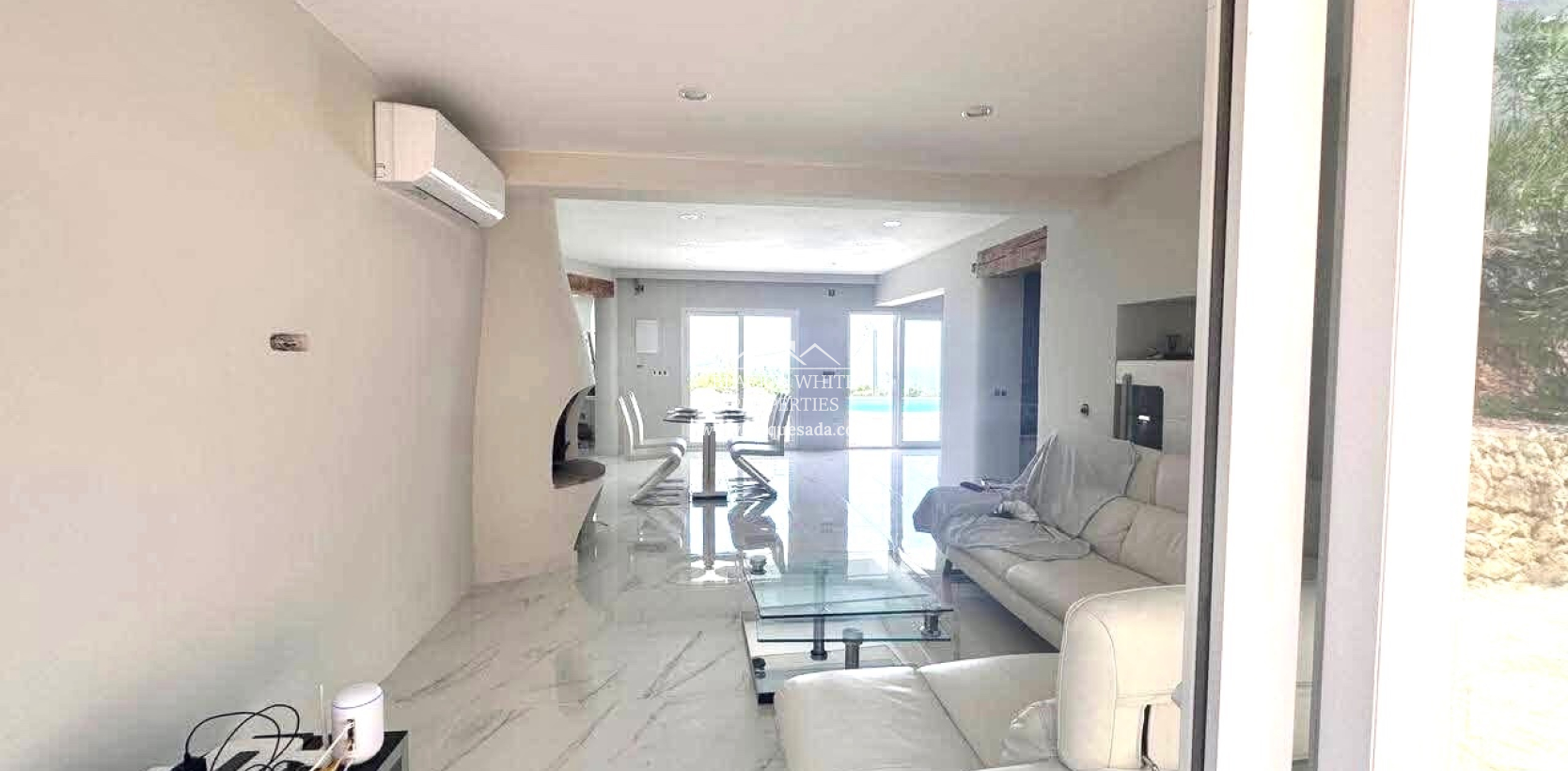 Resale - Villa - Altea