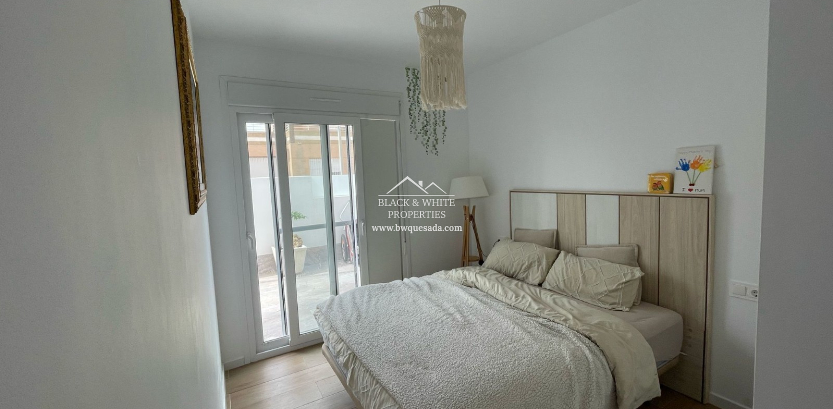 Resale - Villa - Avileses