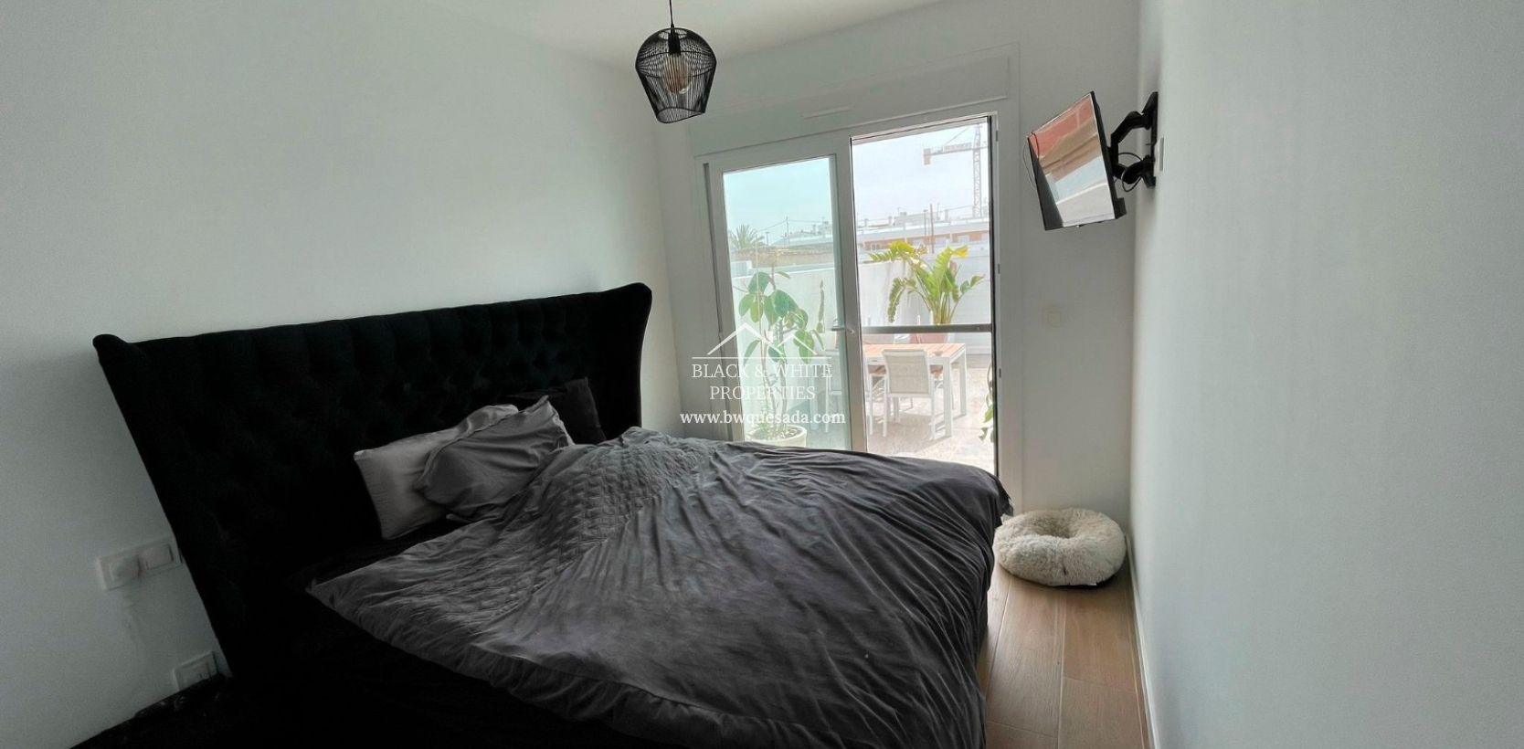 Resale - Villa - Avileses