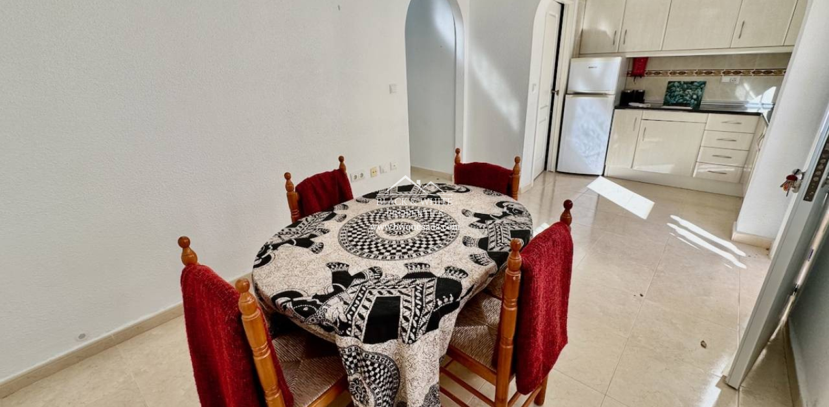 Resale - Villa - Benijofar