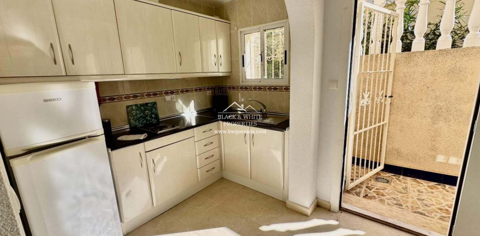 Resale - Villa - Benijofar