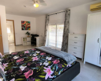 Resale - Villa - Benijofar