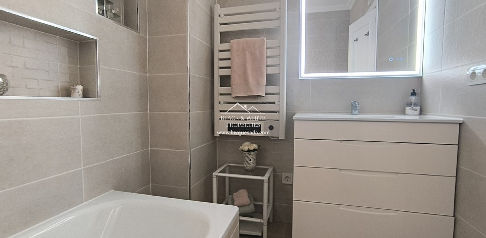 Resale - Villa - Benijofar