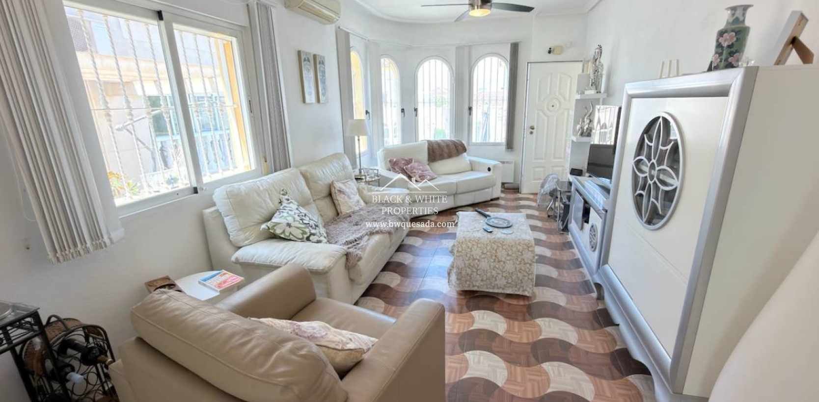 Resale - Villa - Benimar
