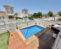 Resale - Villa - Benimar