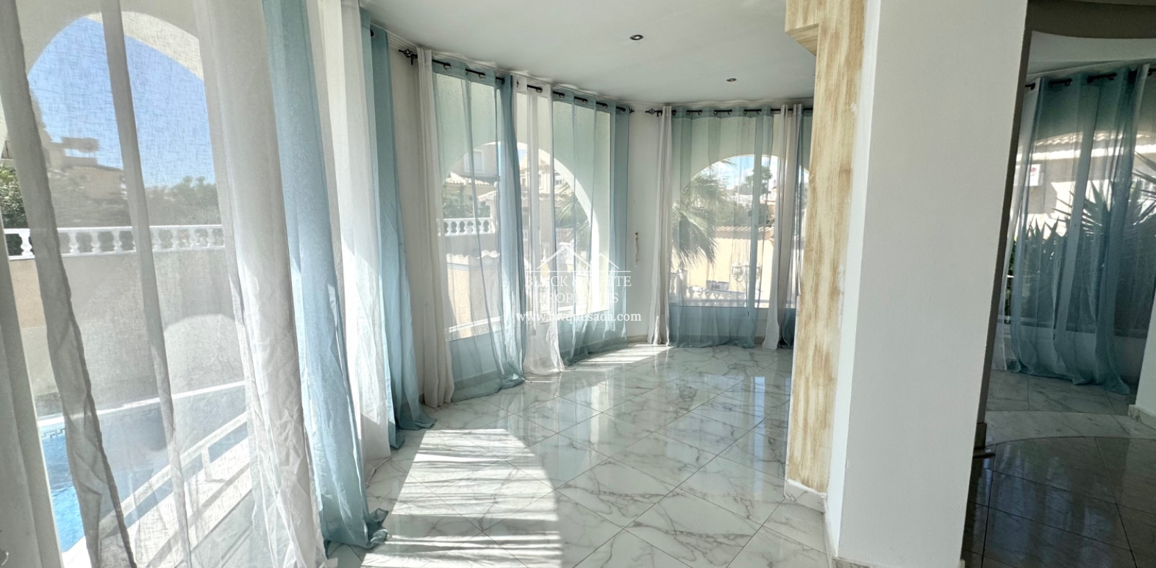 Resale - Villa - Ciudad Quesada