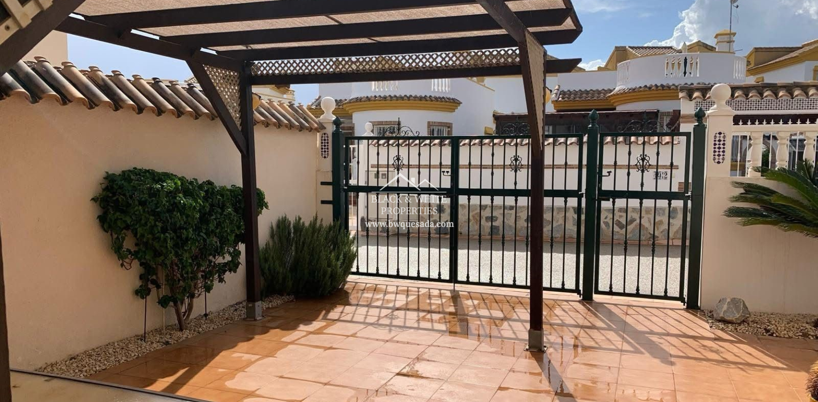 Resale - Villa - Guardamar del Segura - El Raso