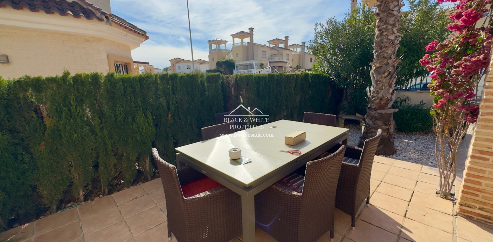 Resale - Villa - Guardamar del Segura - El Raso