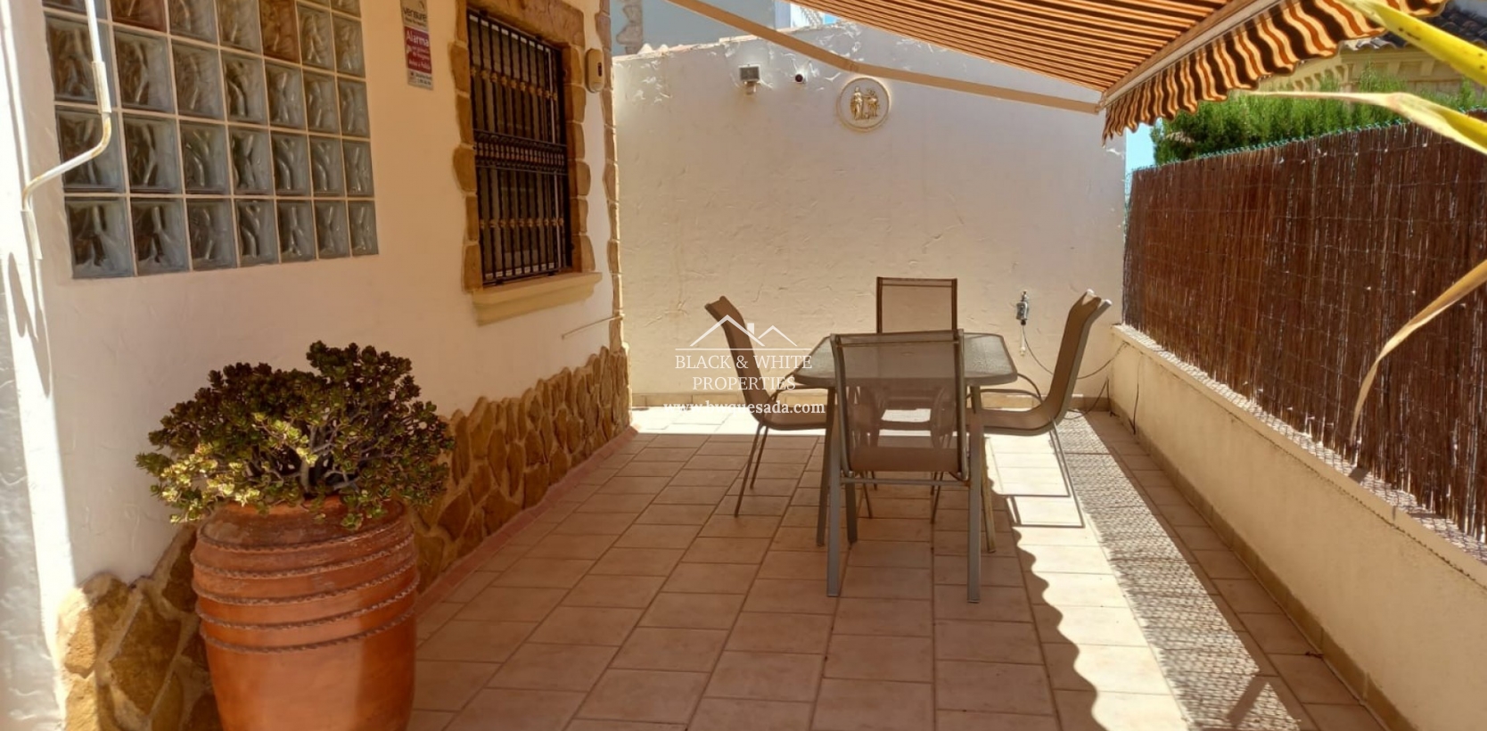 Resale - Villa - Guardamar - El Raso - El Raso