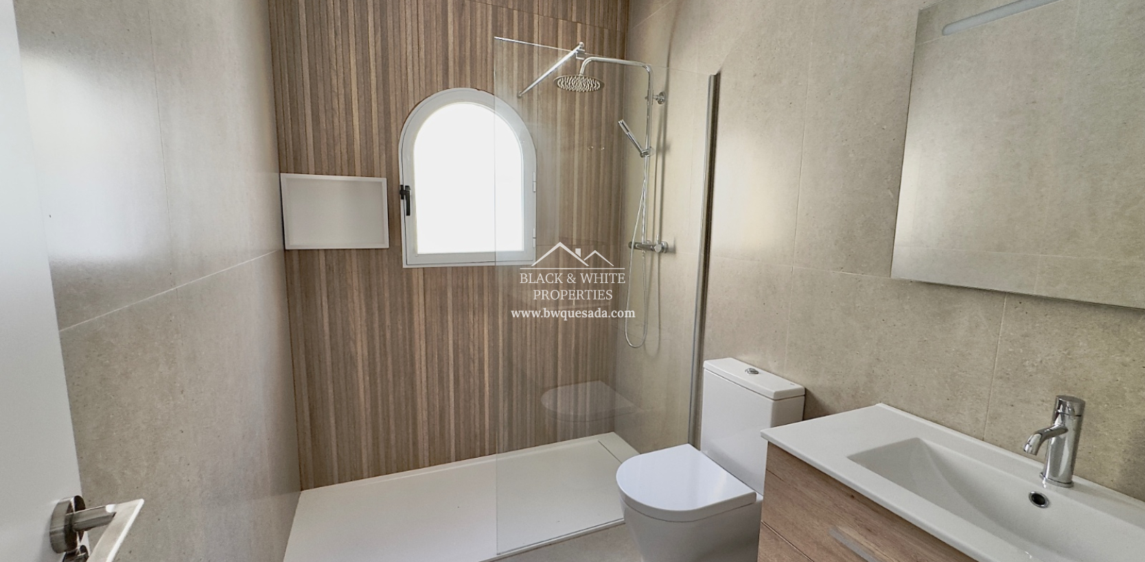 Resale - Villa - Lo Crispin