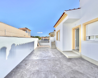 Resale - Villa - Lo Crispin