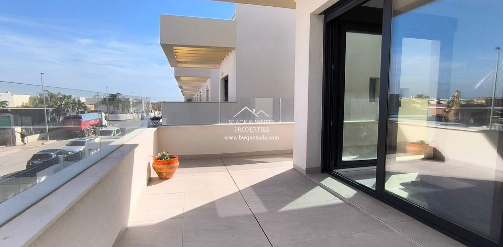 Resale - Villa - Los Montesinos - La herrada