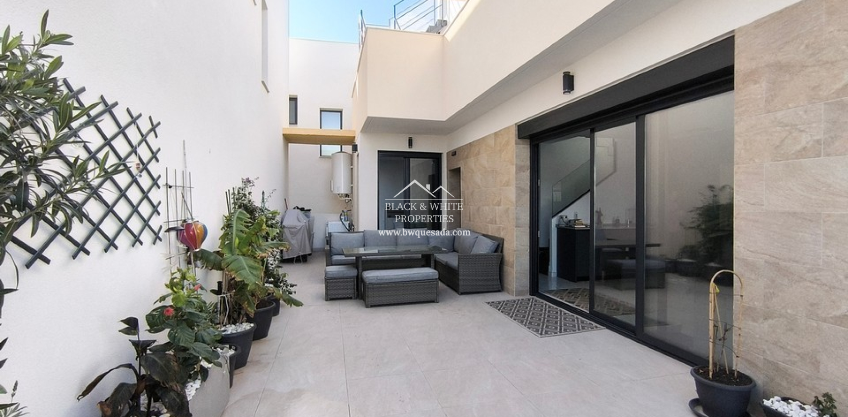 Resale - Villa - Los Montesinos - La herrada