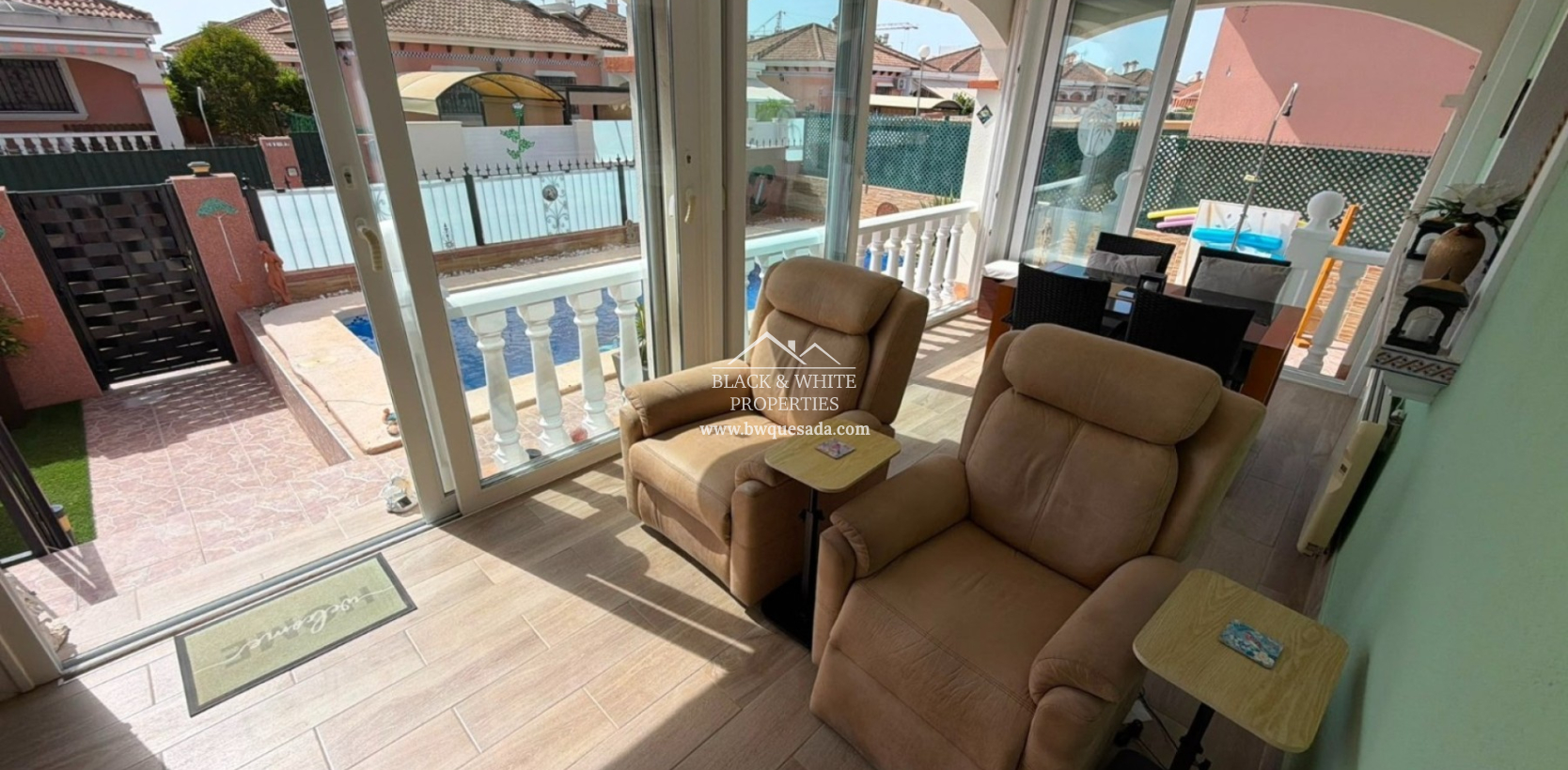 Resale - Villa - Los Montesinos